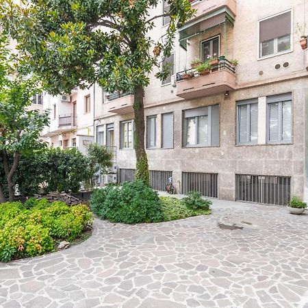 Easylife - Stile E Comfort A Due Passi Da Centrale Милан Экстерьер фото