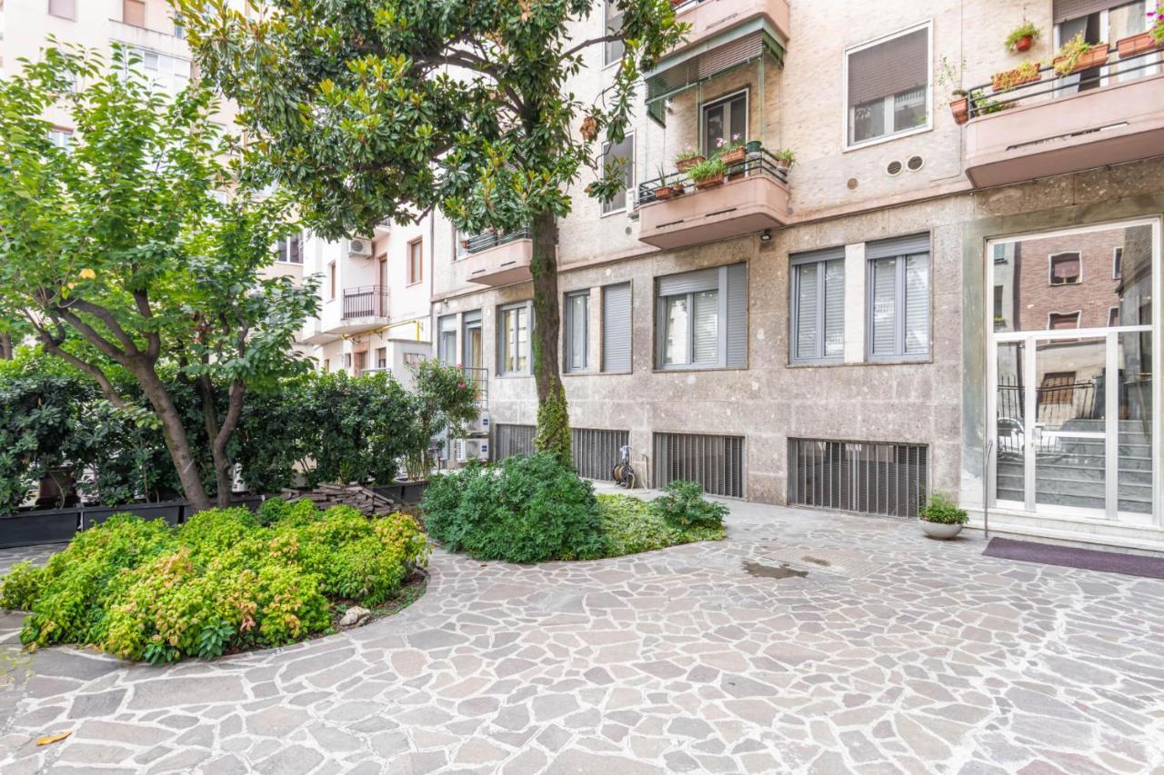 Easylife - Stile E Comfort A Due Passi Da Centrale Милан Экстерьер фото