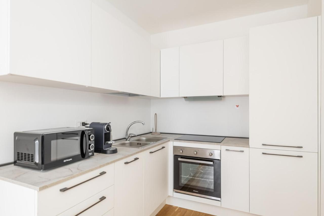Easylife - Stile E Comfort A Due Passi Da Centrale Милан Экстерьер фото