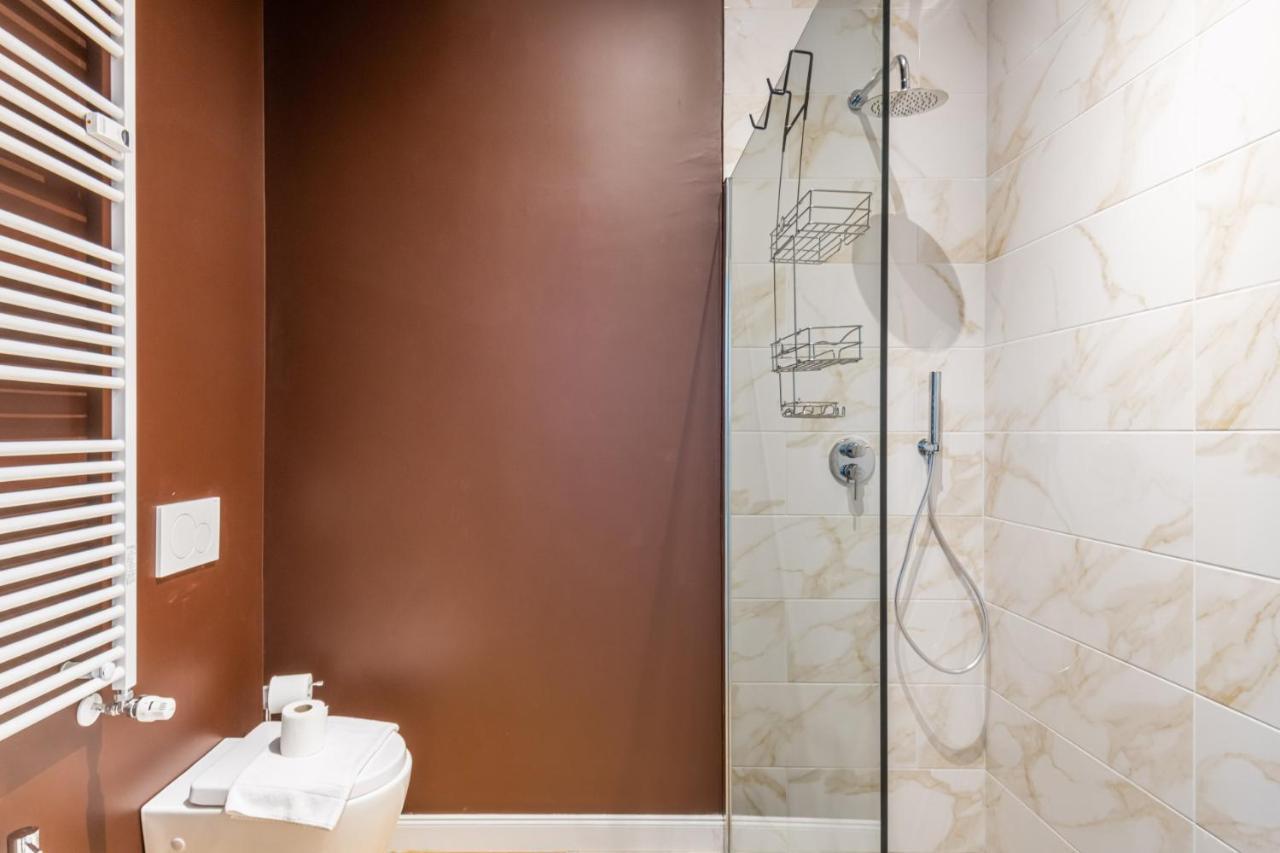 Easylife - Stile E Comfort A Due Passi Da Centrale Милан Экстерьер фото